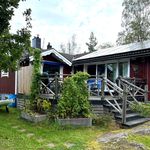 Rent 4 rooms house of 160 m² in Värmdö