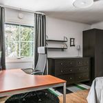Hyr ett 6-rums hus på 180 m² i Jakobsberg