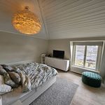Hyr ett 8-rums hus på 413 m² i Täby