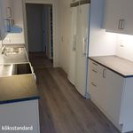 Rent 3 rooms apartment of 83 m² in Motala
