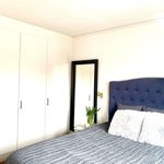 Rent 5 rooms house of 120 m² in Solsidan