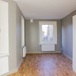 Rent 2 rooms apartment of 69 m² in Skara