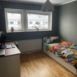 Hyr ett 5-rums hus på 130 m² i Salem