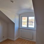 Rent 4 rooms apartment of 99 m² in Malmköping