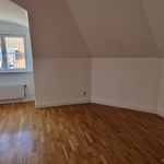 Rent 4 rooms apartment of 99 m² in Malmköping