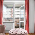 Rent 2 rooms apartment of 45 m² in Solna