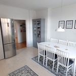 Rent 2 rooms apartment of 77 m² in Luleå