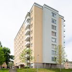Rent 3 rooms apartment of 74 m² in Sandviken