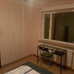 Rent a room of 92 m² in Huddinge