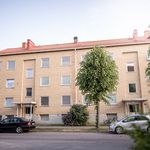 Rent 3 rooms apartment of 75 m² in Katrineholm