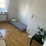 Rent a room of 12 m² in Huddinge