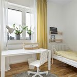 Rent 4 rooms apartment of 93 m² in Eskilstuna - Råbergstorp