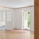 Hyr ett 3-rums lägenhet på 90 m² i Knutby
