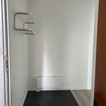 Rent 3 rooms apartment of 75 m² in Skara