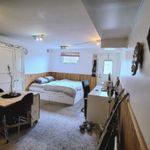 Hyr ett 1-rums hus på 30 m² i Jakobsberg