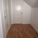 Rent 5 rooms house of 145 m² in Vallentuna