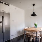 Rent 6 rooms house of 160 m² in Sollentuna