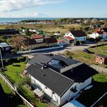 Rent 3 rooms house of 85 m² in Varberg