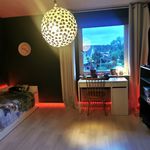 Rent 4 rooms house of 120 m² in Vendelsö