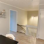 Rent 6 rooms house of 130 m² in Lerum