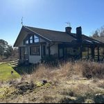 Rent 6 rooms house of 120 m² in Nösund