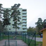 Hyr ett 1-rums lägenhet på 79 m² i Strängnäs