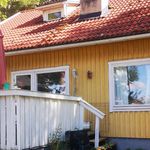 Rent 5 rooms house of 120 m² in Vårby