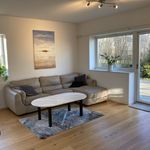 Rent 7 rooms house of 135 m² in Sollentuna