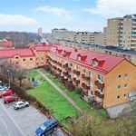 Hyr ett 4-rums lägenhet på 101 m² i Eskilstuna