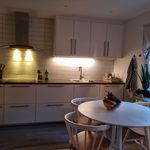 Hyr ett 4-rums hus på 115 m² i Djurö