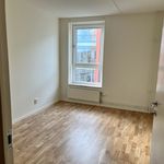 Rent 4 rooms apartment of 109 m² in Halmstad