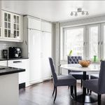 Rent 4 rooms apartment of 85 m² in Täby