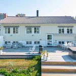 Hyr ett 6-rums hus på 220 m² i Timrå