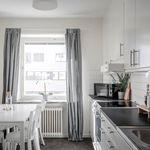 Rent 3 rooms apartment of 75 m² in Sundbyberg
