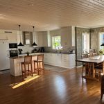 Rent 4 rooms house of 140 m² in Kungälv